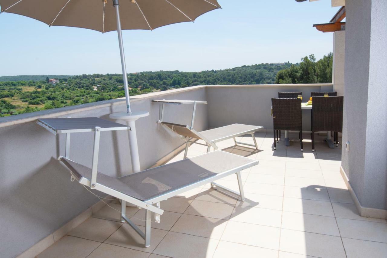 Villa Lumare - 100M From The Sea * Pula